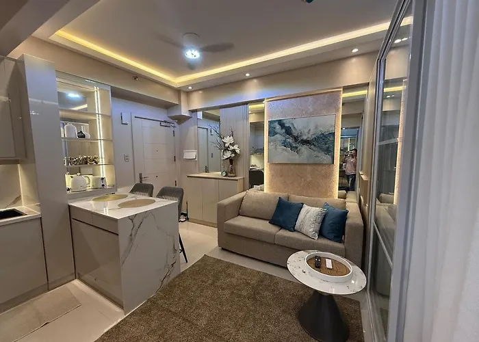 2br Near Bay Moa L Airport With Free Use Of Pool L 4 Ppl