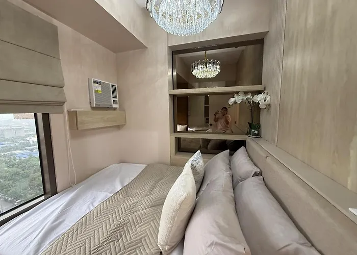 Apartment 2br Near Bay Moa L Airport With Free Use Of Pool L 4 Ppl