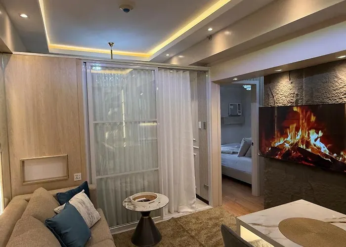 Apartment 2br Near Bay Moa L Airport With Free Use Of Pool L 4 Ppl