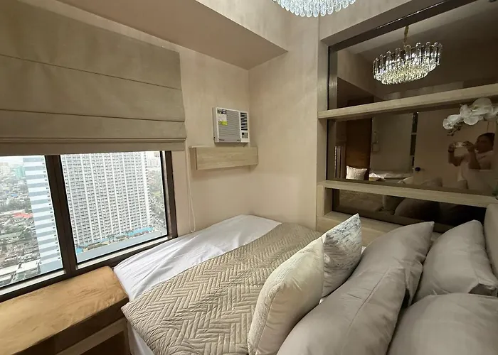 2br Near Bay Moa L Airport With Free Use Of Pool L 4 Ppl * Manila