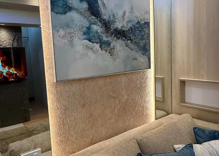 2br Near Bay Moa L Airport With Free Use Of Pool L 4 Ppl Manila