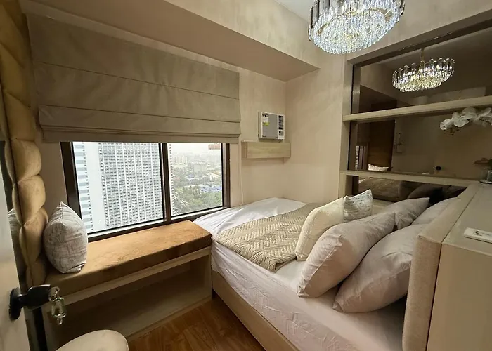 Apartment 2br Near Bay Moa L Airport With Free Use Of Pool L 4 Ppl
