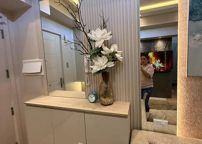 2br Near Bay Moa L Airport With Free Use Of Pool L 4 Ppl